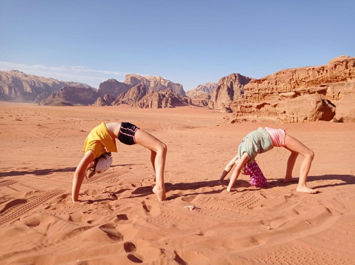 Golden Sands Camp Wadi Rum Exterior photo