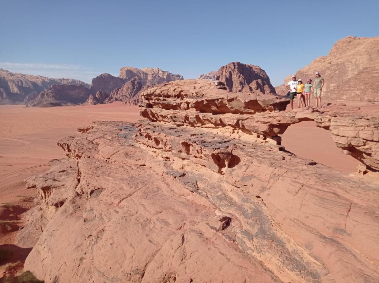 Golden Sands Camp Wadi Rum Exterior photo