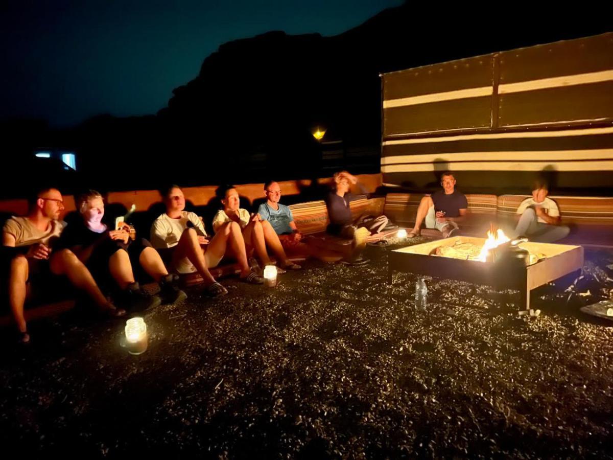 Golden Sands Camp Wadi Rum Exterior photo