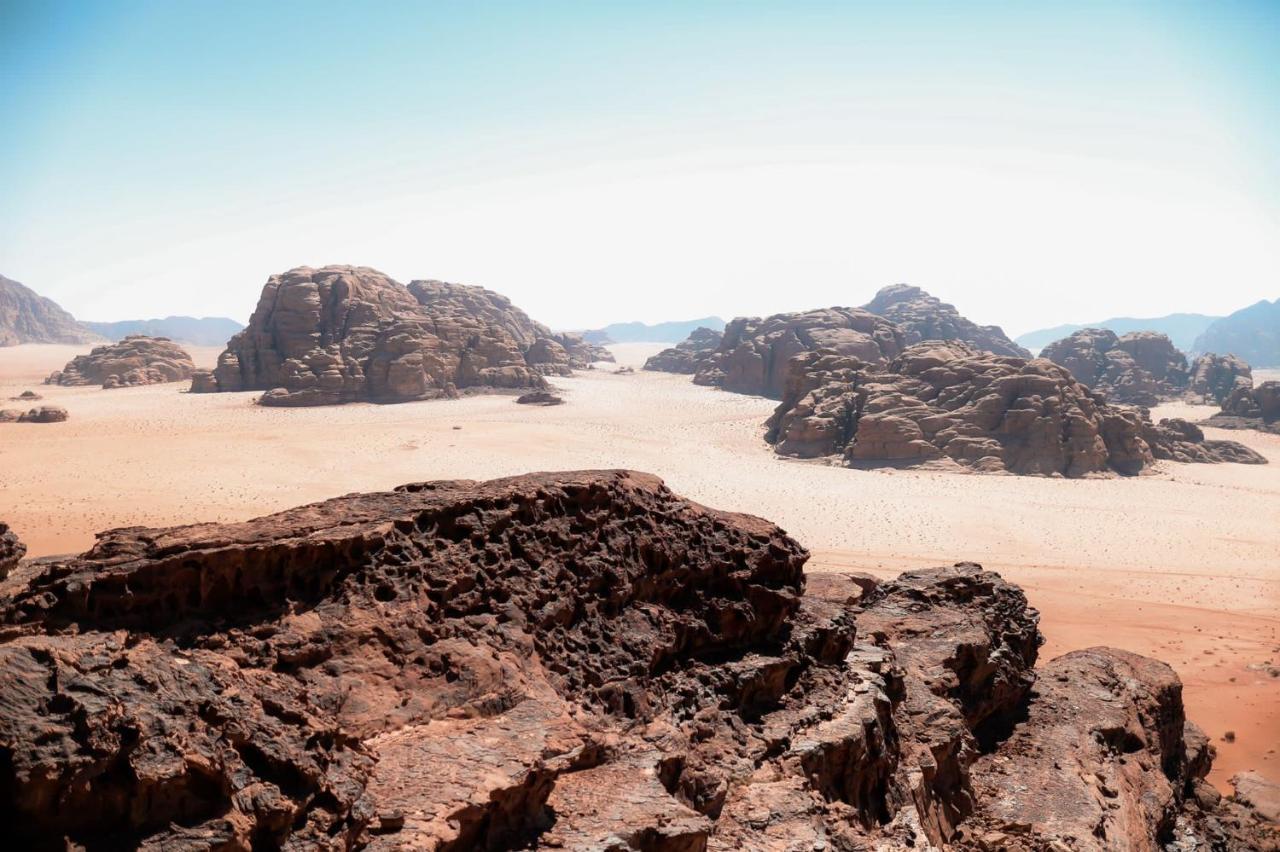 Golden Sands Camp Wadi Rum Exterior photo