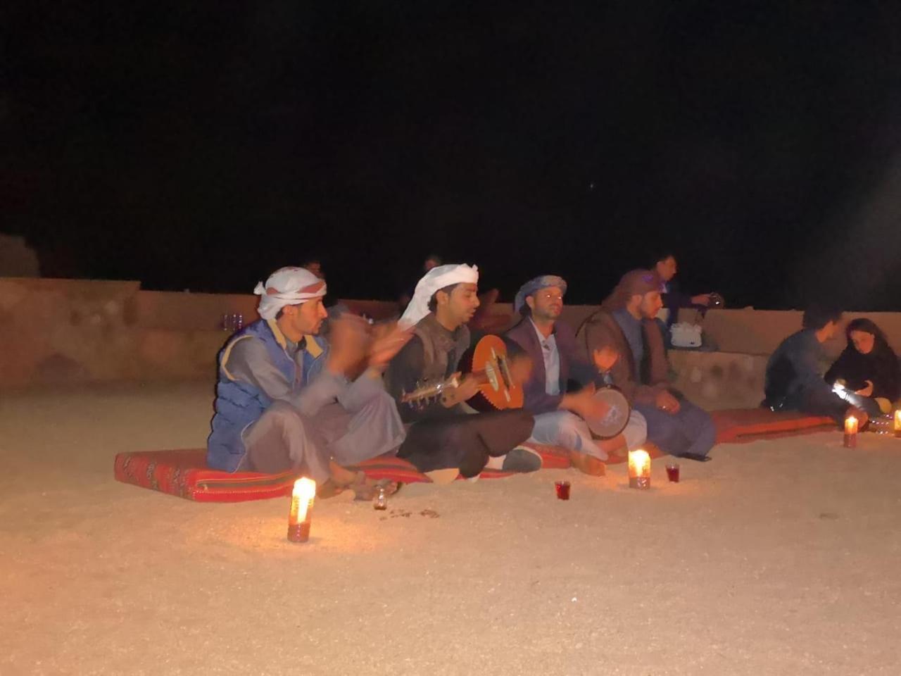 Golden Sands Camp Wadi Rum Exterior photo