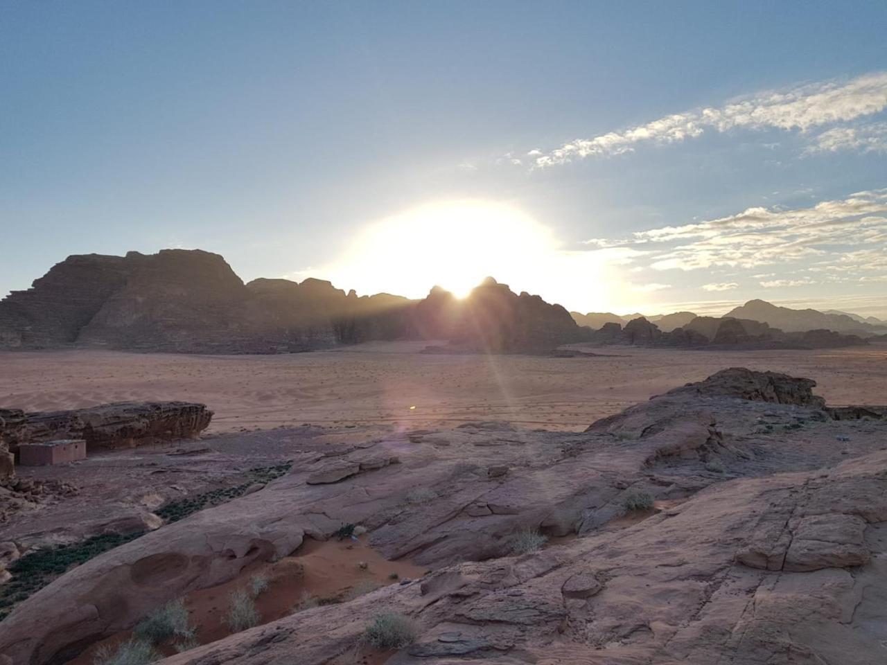 Golden Sands Camp Wadi Rum Exterior photo