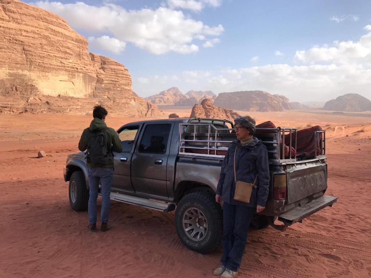 Golden Sands Camp Wadi Rum Exterior photo