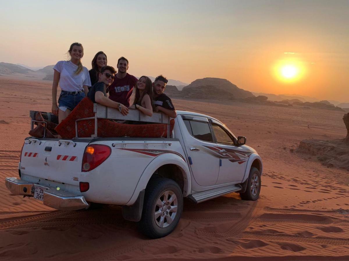 Golden Sands Camp Wadi Rum Exterior photo